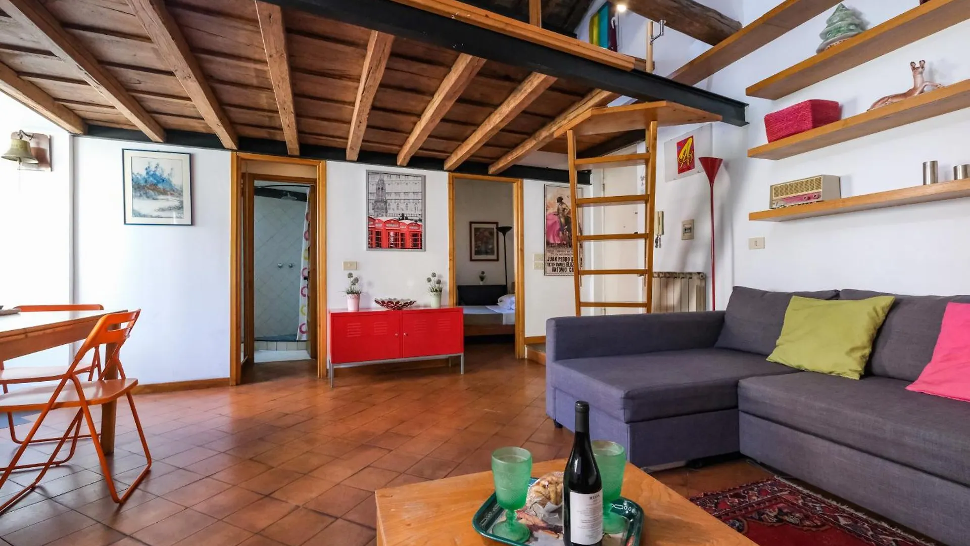 Trastevere Characteristic Roman Home דירה רומא