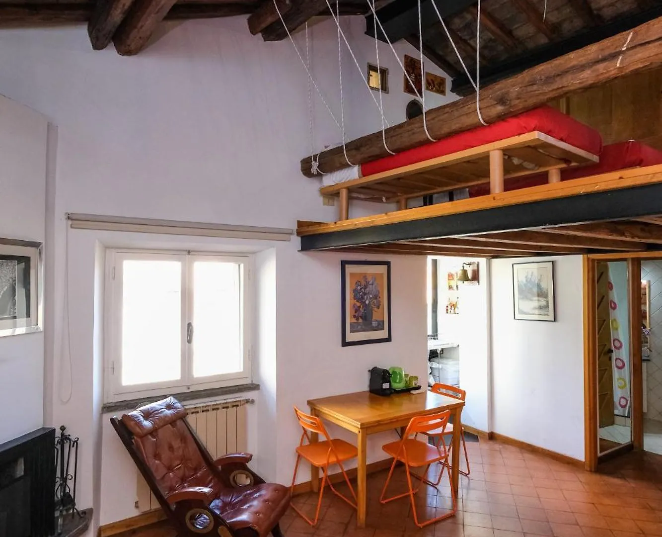 דירה Trastevere Characteristic Roman Home