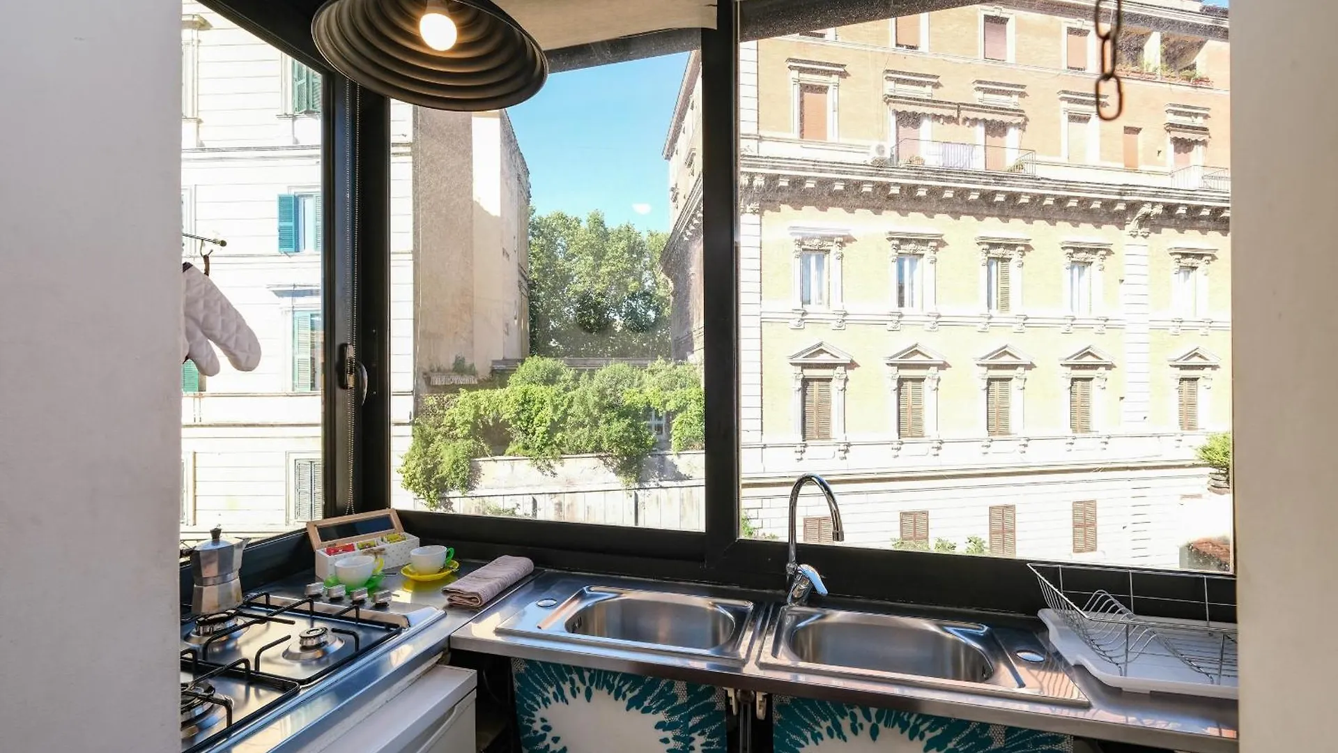 Trastevere Characteristic Roman Home רומא