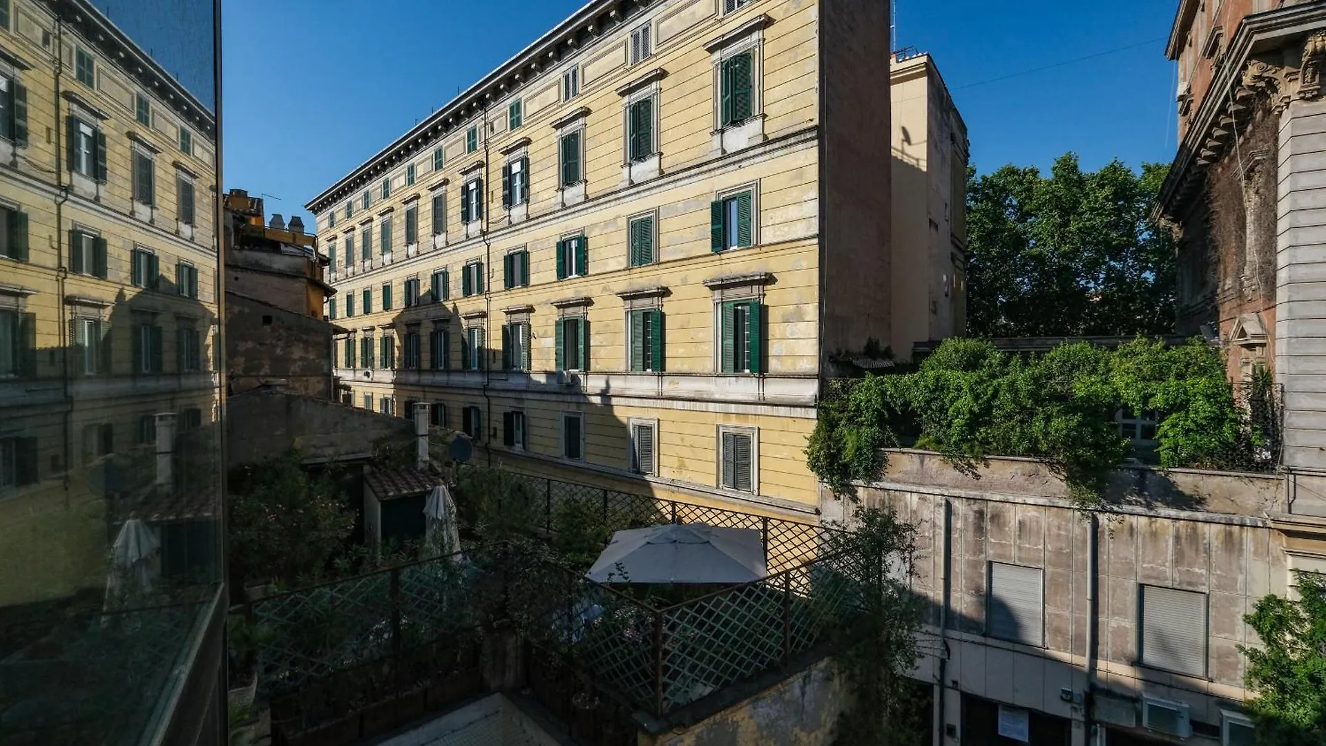 Trastevere Characteristic Roman Home רומא