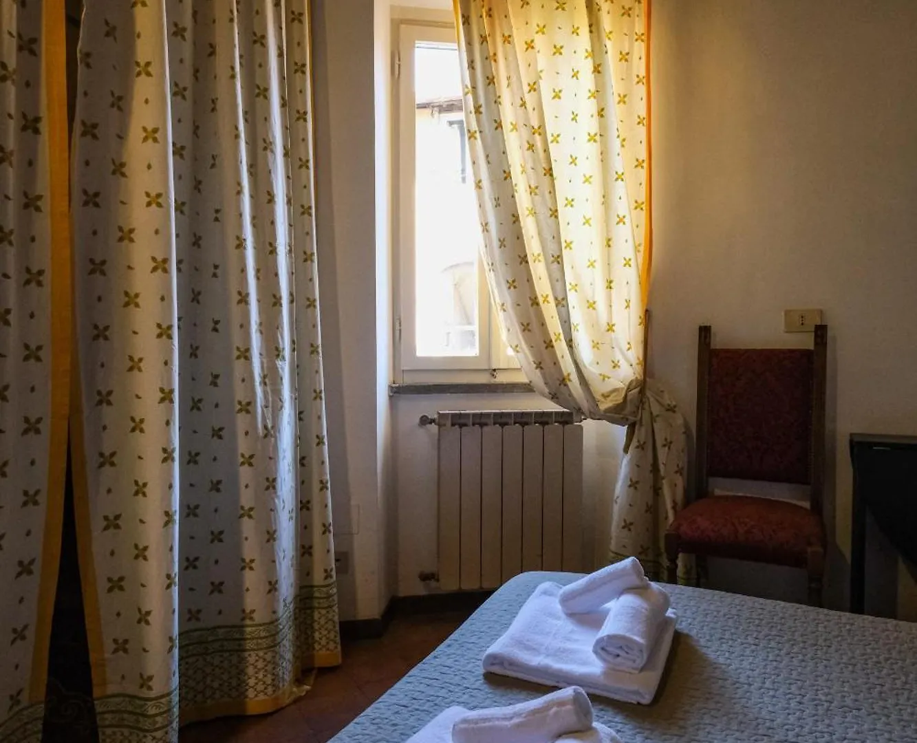 Trastevere Characteristic Roman Home