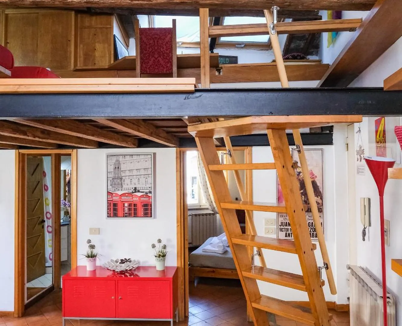 Trastevere Characteristic Roman Home 0*, רומא