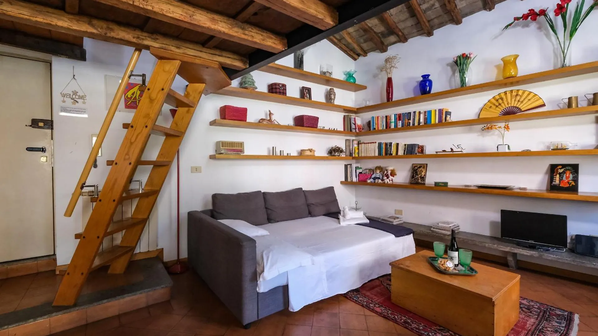Trastevere Characteristic Roman Home איטליה